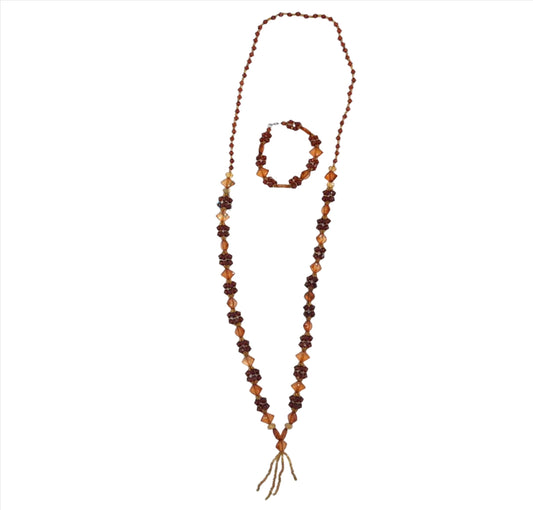 Collar Con Ilde De Oya / Necklace with Ilde Of Oya
